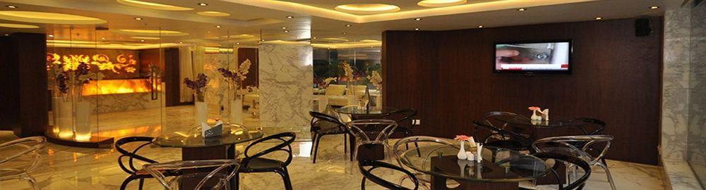 Kempton Hotel Калькутта Экстерьер фото
