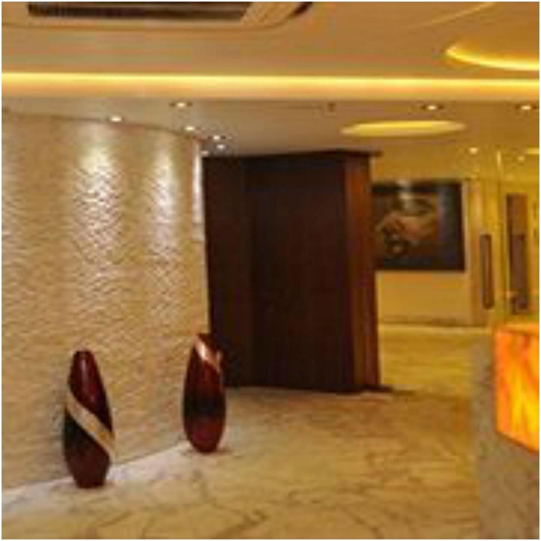 Kempton Hotel Калькутта Экстерьер фото