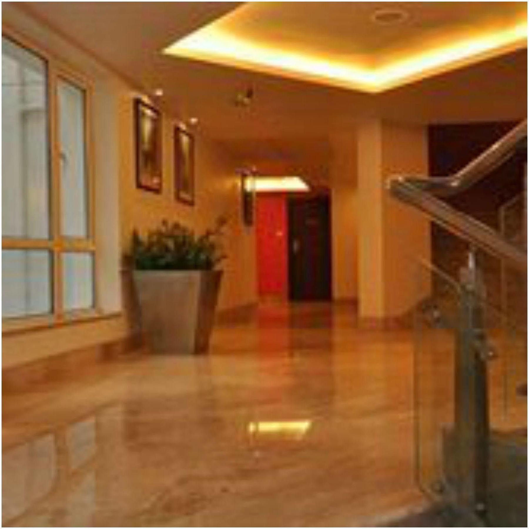 Kempton Hotel Калькутта Экстерьер фото