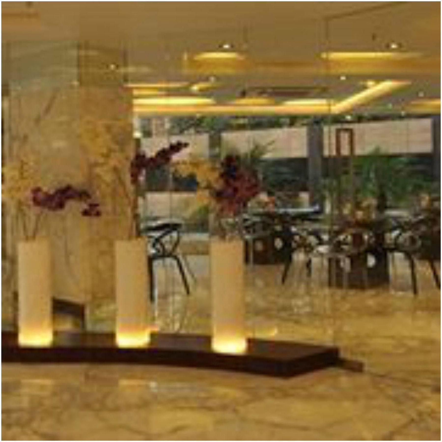 Kempton Hotel Калькутта Экстерьер фото