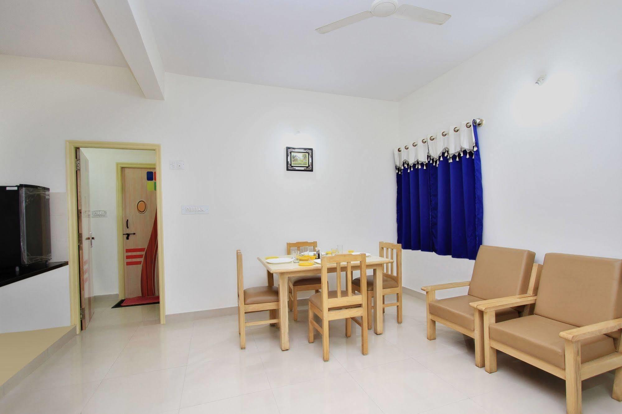 Kempton Hotel Калькутта Экстерьер фото